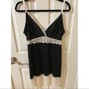 Black w/ white polka dot Night Gown